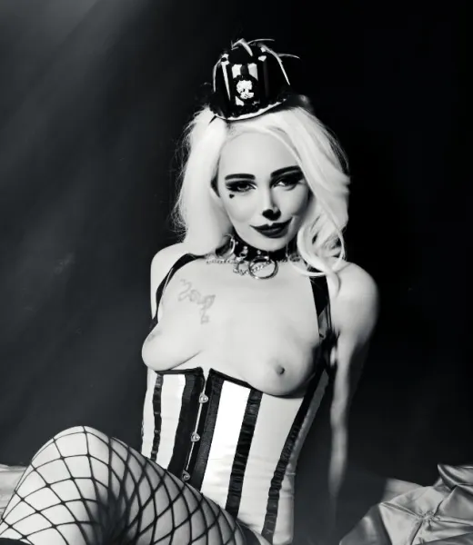 sanura_dutchie