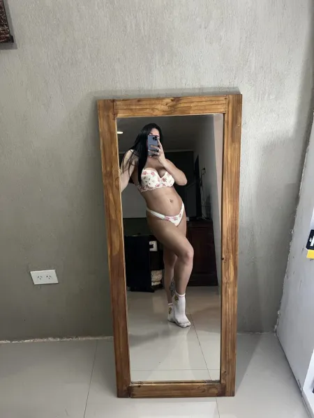 littlemissangieeee