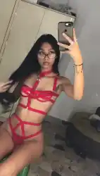 girls-with-glasses