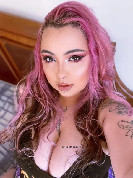 rastagirlhot